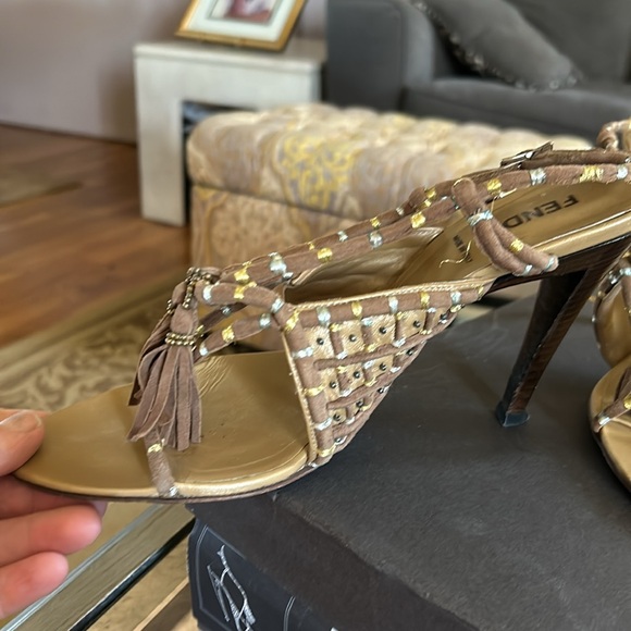 Fendi shoes! Well loved but still gorgeous! - Picture 2 of 5